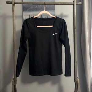 Nike Black Long Sleeve Scoop Neck Athletic Top